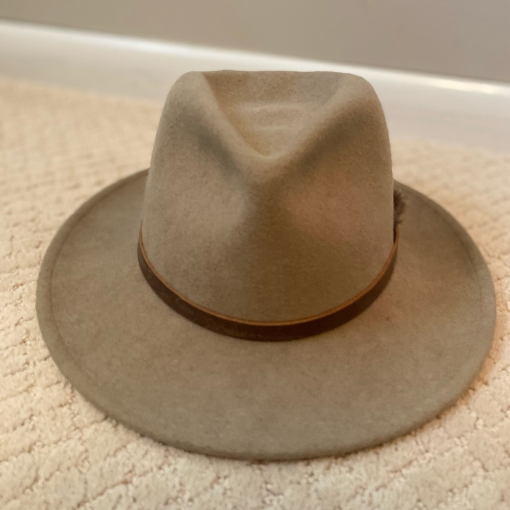 women’s GOORIN BROS hat